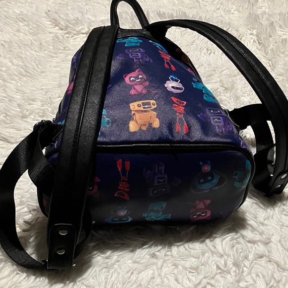 Colorful Patterned Men's Backpack - Picture 5 of 10